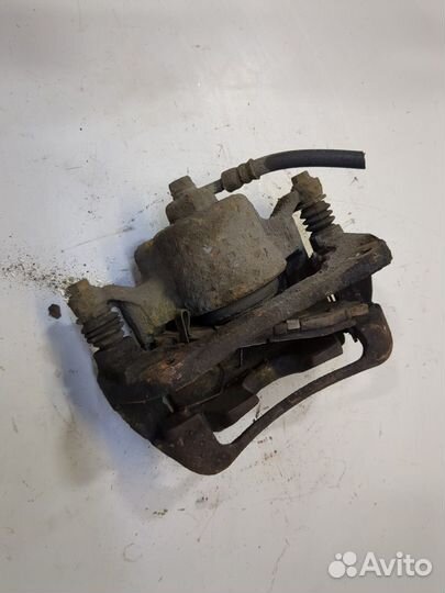 Суппорт Honda CR-V, 2006