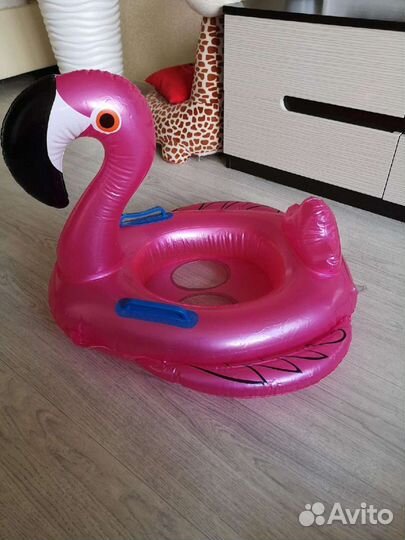 Надувной круг фламинго