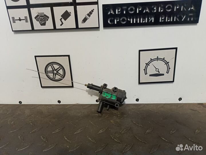 Активатор замка крышки бензобака BMW 5-serie E60