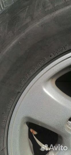 Bridgestone Blizzak Spike-01 275/70 R16