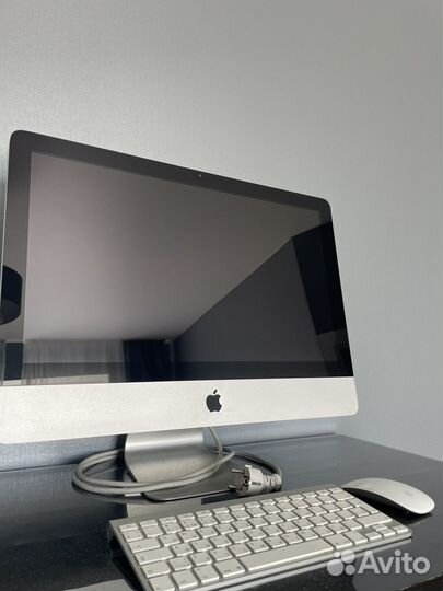 Apple iMac 21.5 mid 2011