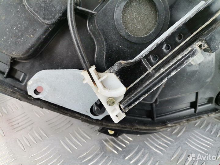 Стеклоподъемник для Ford Fiesta 5