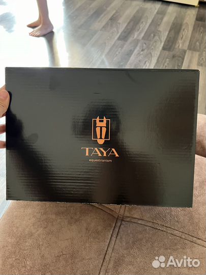Шлем taya 52-55