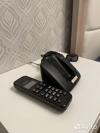 Стационарный телефон