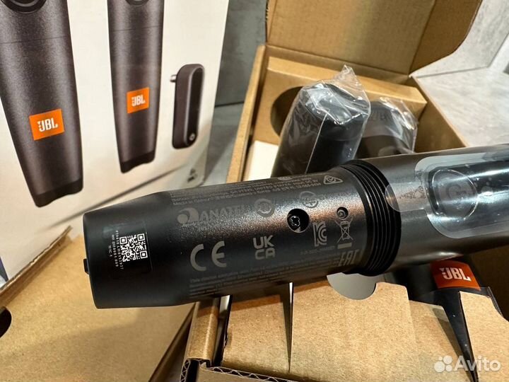 Комплект беспроводных микрофонов JBL