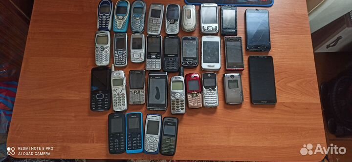 Разные телефоны