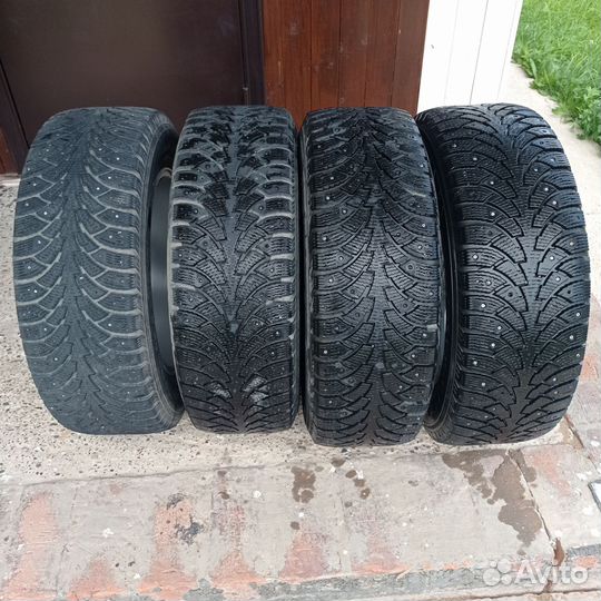 Nordman Nordman 4 215/65 R16