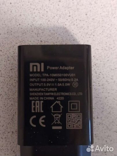 Зарядные устройства оригинал различных брендов