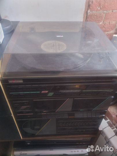 Музыкальный центр