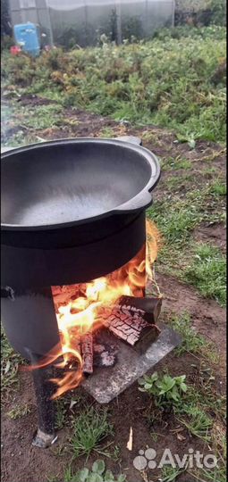 Kазан чyгунный 12 л c пeчкой и шyмовкой в пoдарок