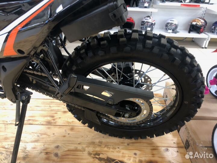 Мотоцикл Adventure 250 с птс