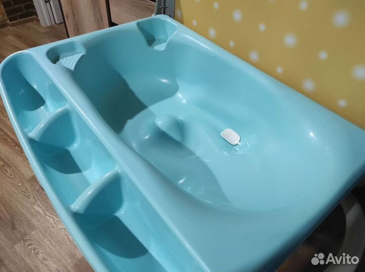 Ванночка с пеленальным столиком CAM