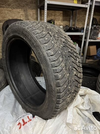 Nokian Tyres Hakkapeliitta 8 235/45 R18