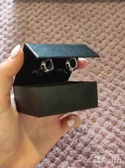 Запонки Henderson