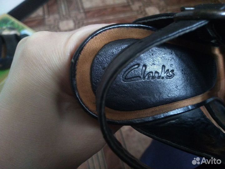 Босоножки Clarks 38 размер