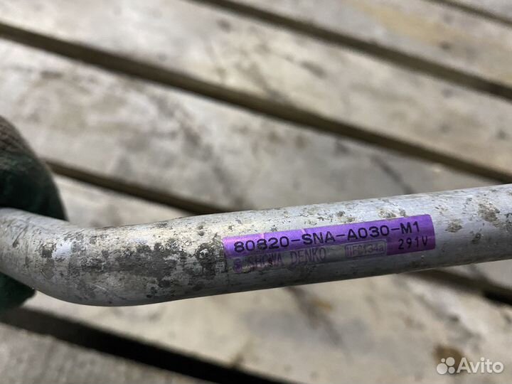 Трубка кондиционера Honda Civic 8 4D