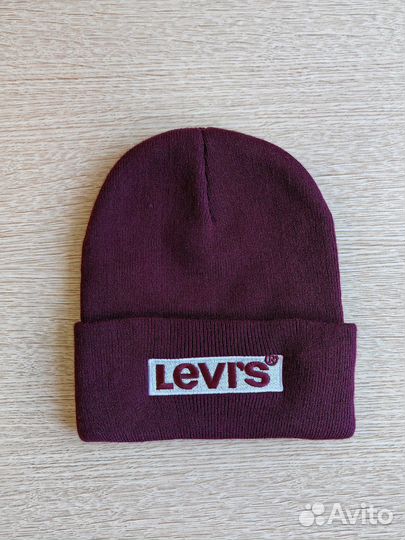 Шапка мужская levis