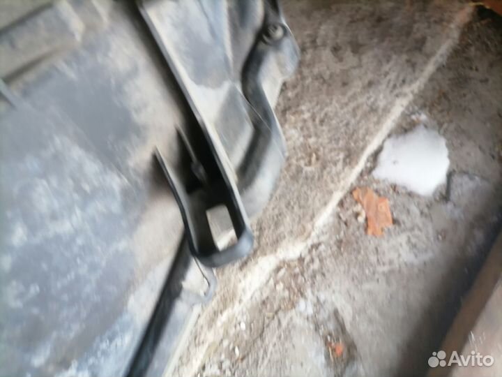 Фара Nissan Patrol Y62