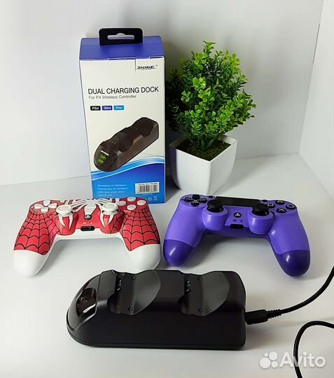 Зарядное устройство,станция для геймпадов PS4