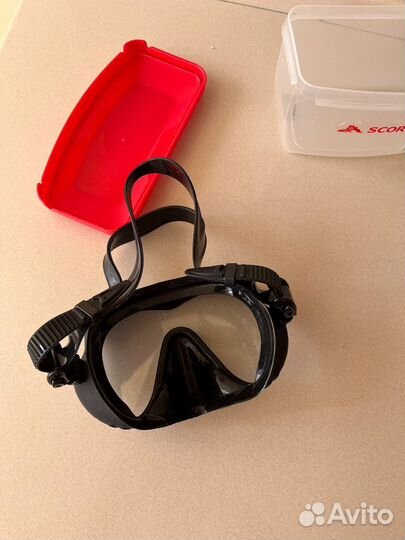 Маска для подводного плавания