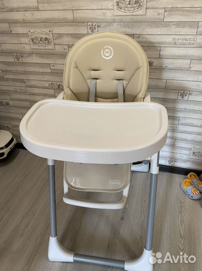 Продаю детский стул для кормления Bambini Moretti