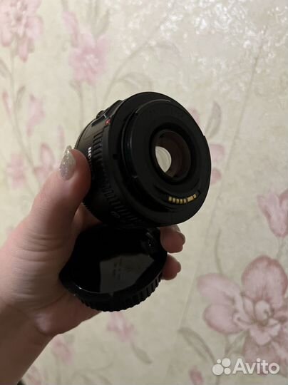 Объектив canon 50mm 1 8