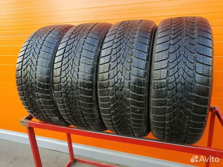 Dunlop SP Winter Sport 4D 225/55 R17 99W