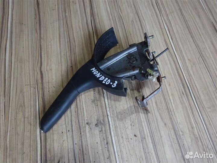 Рычаг стояночного тормоза Ford Mondeo III 2000-20