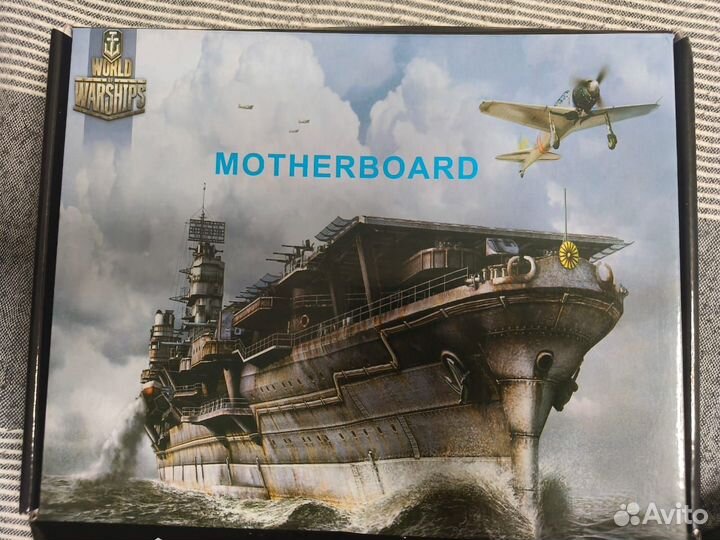 Материнская плата с процессором