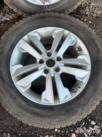 R17 Continental ContiIceContact 4x4 225/65, PCD 5x114.3 DIA 67.1