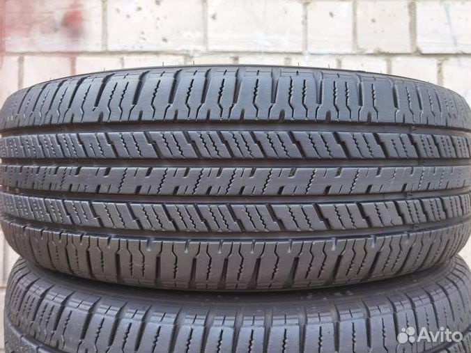 Hankook Smart City AU04 215/70 R15 98S