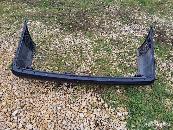 Бампер задний на Mercedes W140