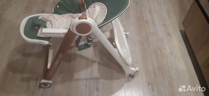 Детский стол и стульчик