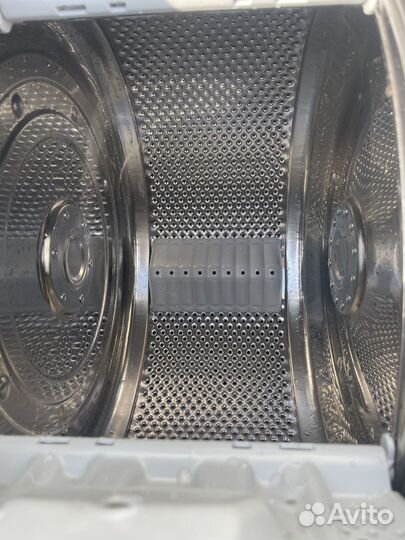 Стиральная машина с вертикальной загрузкой