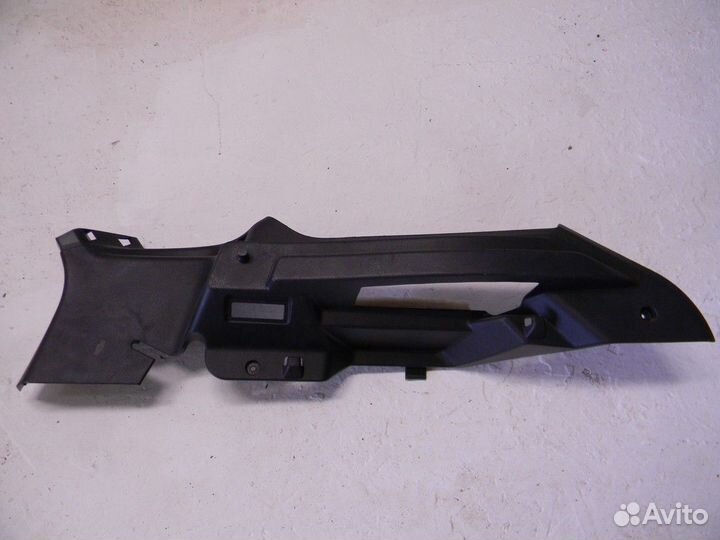 Обшивка багажника Focus III 2011