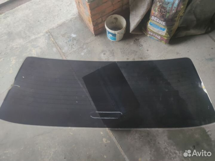 Заднее стекло ваз 2107