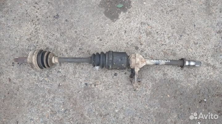 Привод правый Мазда Кседос 9 2.5л