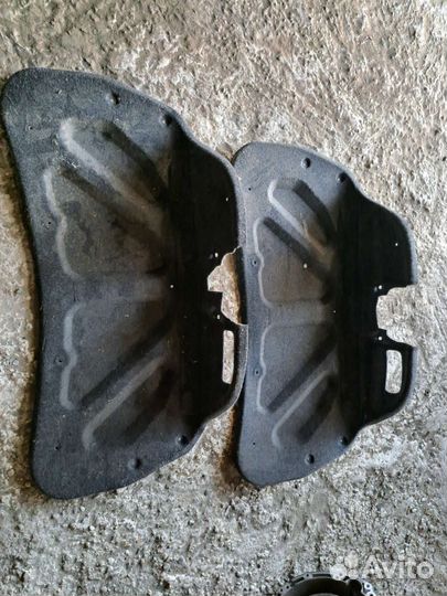 Обшивка крышки багажника Jaguar x-type