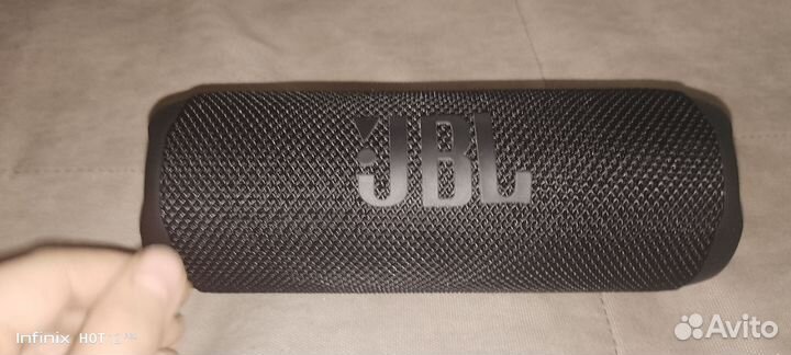 Колонка jbl