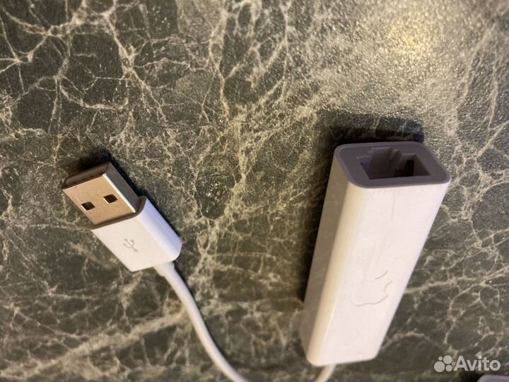 Зарядное iPad. Флешка 8 Гб