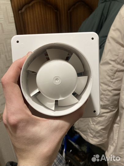 Вентилятор вытяжной