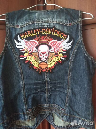 Жилетка женская джинсовая