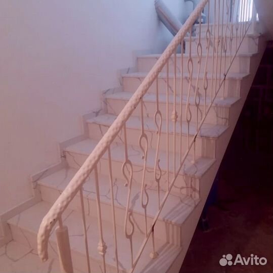 Лестница из акрила