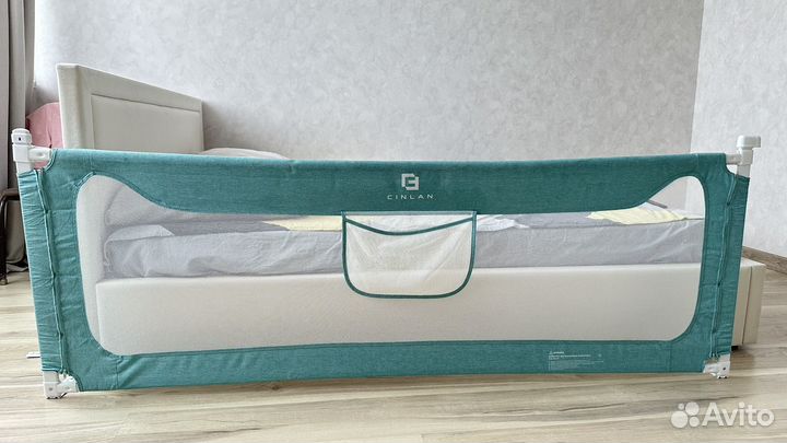 Защитный барьер для кровати 200