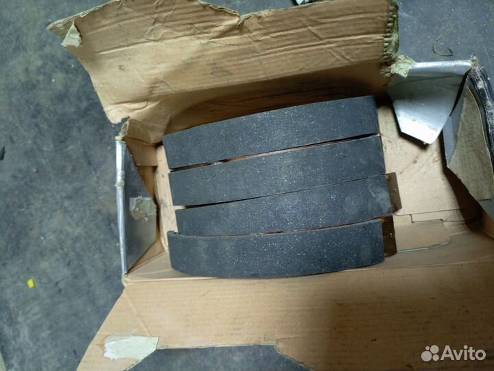 Колодки тормозные задние (барабанные) Mazda febest