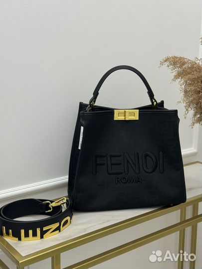 Женская сумка Fendi