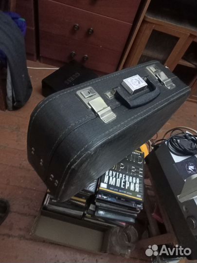 Чемодан СССР с ключиком