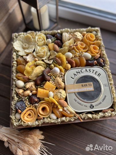 Ореховый сладкий бокс букет