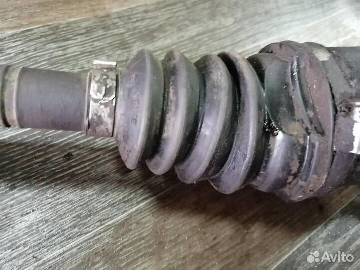 Привод правый АКПП Рено Меган 2