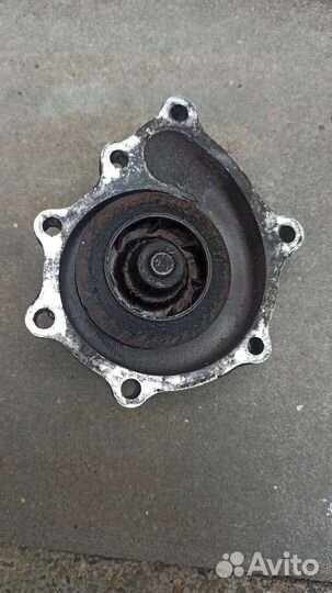 Водяная помпа на Киа Карнивал/Термостат/Наконечник
